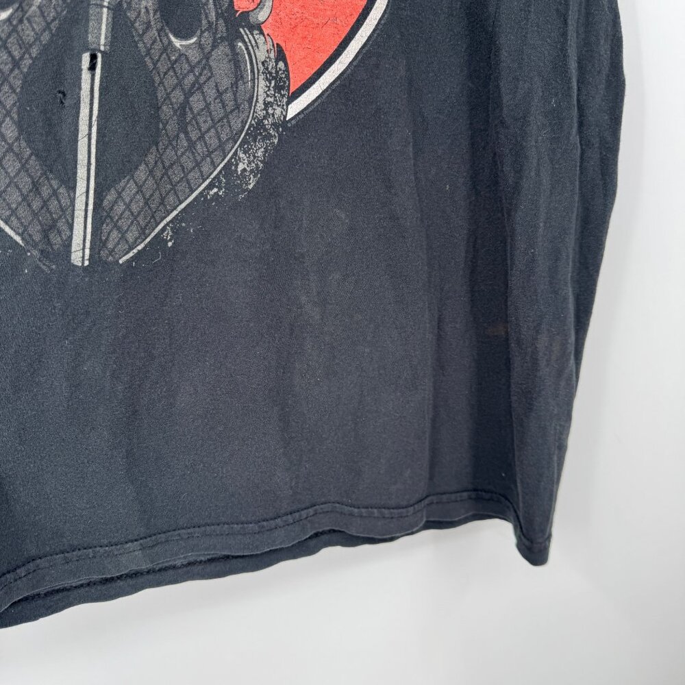 Black Sabbath Bay Island Sportswear Shirt XL Black Graphic Tee Never Say Die! De - Picture 5 of 8